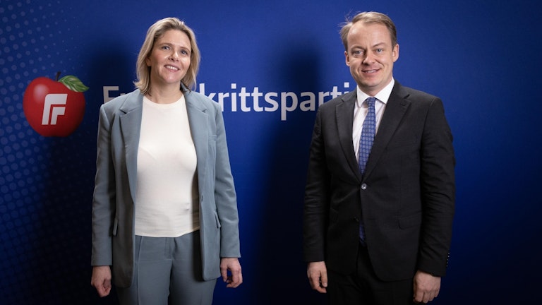 Lenke til artikkel om Norge må stille opp for ukrainere på flukt