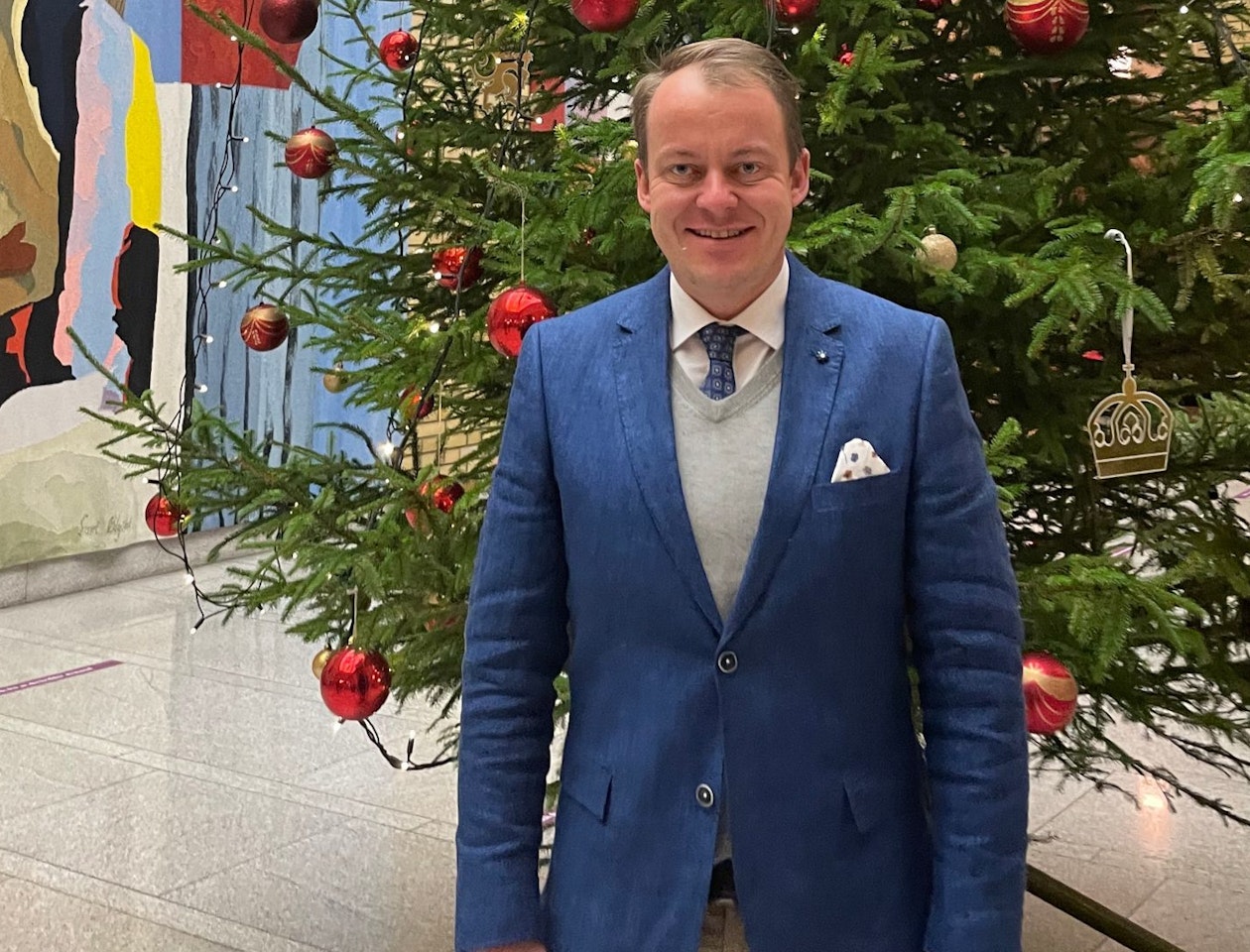 Lenke til artikkel omErlend Wiborg: Pynter juletreet allerede tidlig i desember
